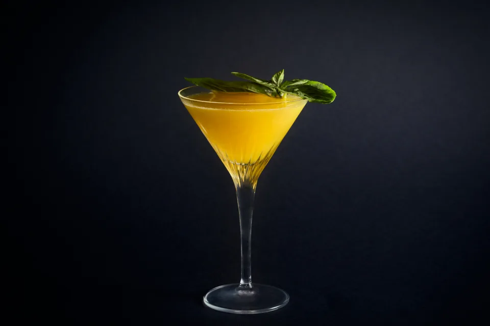 Mango Basil Smash