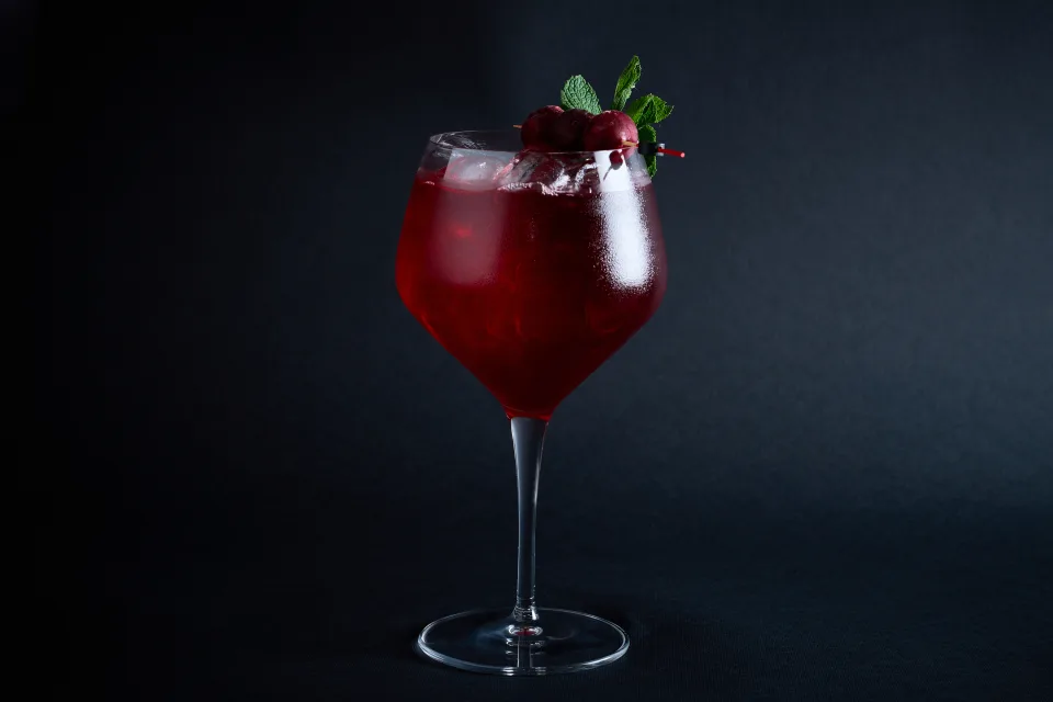 Pomegranate Hibiscus Ice Tea